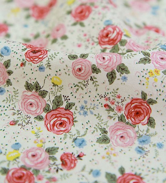 Items similar to Little Roses Pattern Cotton Fabric by Yard (Pink) AE32 ...