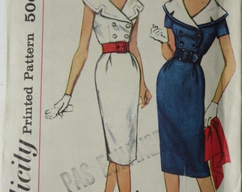 Vintage pattern from 1950's or 1960's - Simplicity Printed Pattern 3061 - Dress with Detachable Collar