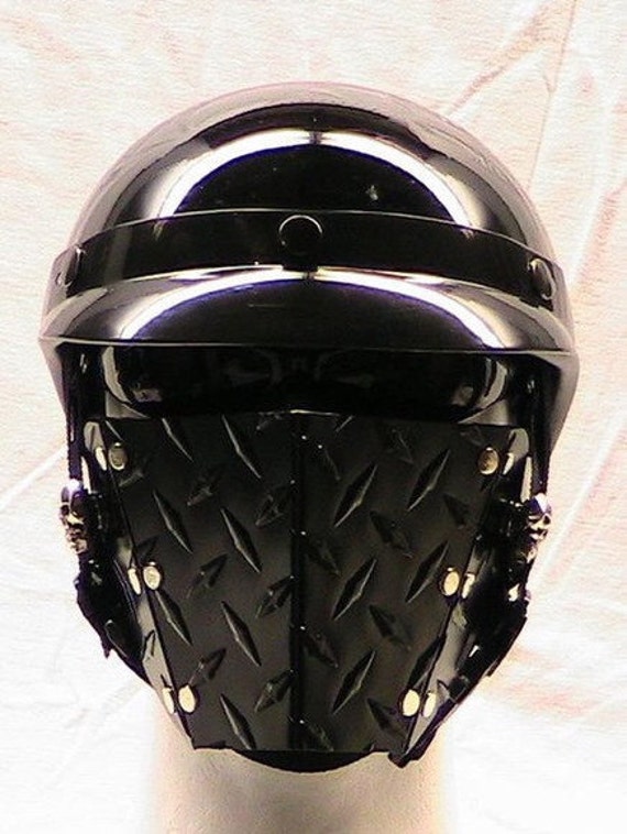 Black Diamond Maul extreme face mask for motorcycle riders or