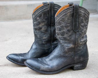 Old Gringo Black Distressed Cowgirl boots Womens size 10 M 11" shaft