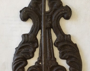 Vintage cast iron wall receipt holder/receipt spike