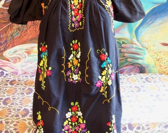 Mexican Dress, Embroidered, Black, Frida, Cinco de mayo, S