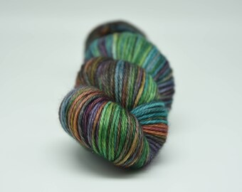 Hand dyed DK weight yarn, superwash merino wool, 225m/100g