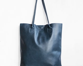 The Essential Tote in Denim Blue / Nappa Leather Tote Bag / Dark Blue Tote Bag / Large Tote Bag / Women's Handbag / Blue Tote