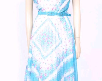 Blue floral vintage with pleated skirt 14