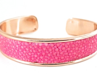 Stingray leather bracelet pink