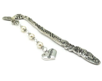 SALE Hummingbird Bookmark, Grandma Bookmark, Beaded Bookmark, Metal Bookmark, Book Mark