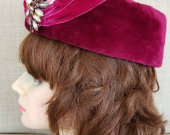Vintage Women's "Jan Leslie" Purple/Pink Couture Hat