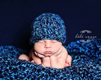 Newborn blanket and beanie set - BLUEBERRY lush wrap and beanie - Photo Prop- Stretch wrap - knitbysarah - Stitches by Sarah