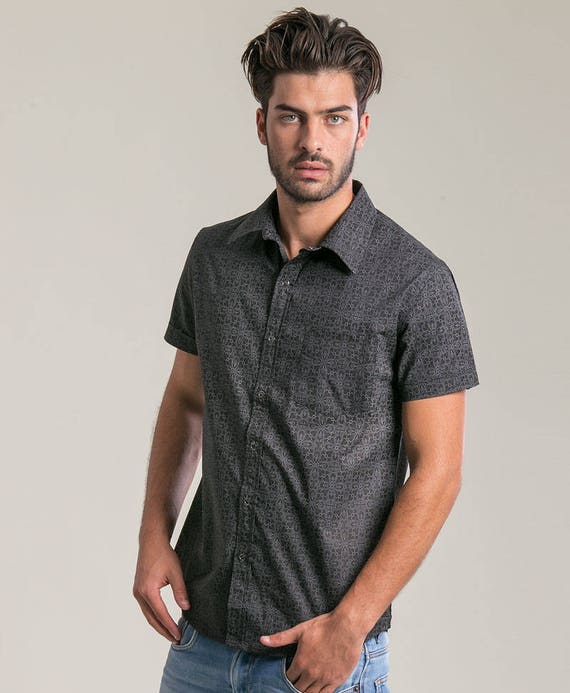Short Sleeved Buttoned Shirt For Men Arabesque Print Button