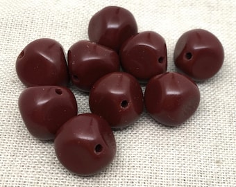20 Vintage Reddish Brown Nugget Glass Beads