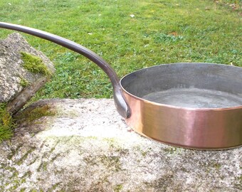 Antique French Hammered Copper Sauté Pan. 2.6mm Fabulous Ex Restaurant Skillet. Quality 26.8cm Frying Pan 6.5 lbs