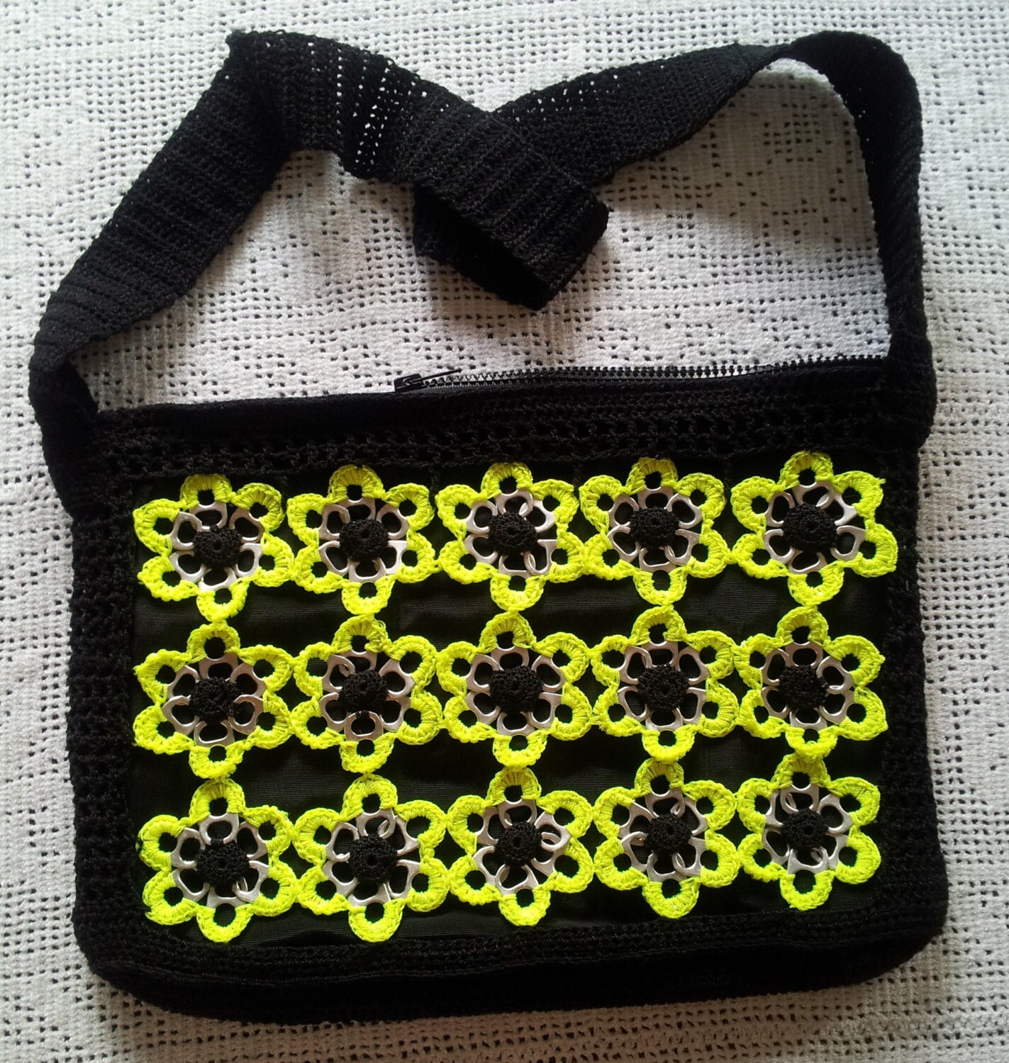 Black Shoulder Crocheted Can Tab Purse Fabric Lining Soda