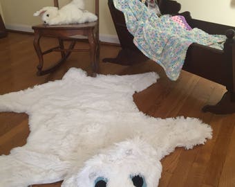 Polar Bear rug / thow home decor