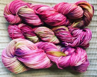 Wilted Roses Bulky Wool Yarn