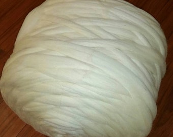 Wool Roving - 1 Pound - Spinning Fiber - Fiber Supplies - Wool By the Pound - Corriedale Blend Wool - Undyed Wool