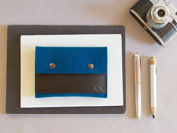 Felt and leather PASSPORT WALLET / passport case / blue and black / blue wallet / wool felt wallet / handmade / made in Italy