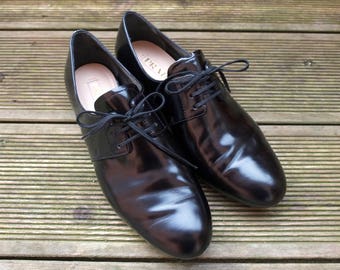 PRADA Damen Schnürschuhe, Flats, Patent Leather shoes · Eu 37,5 / Us 6,5 / Uk 4,5 · Lace up Shoes · Black shoes