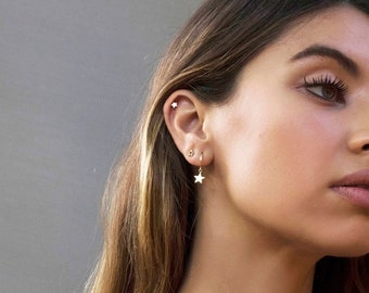 Star hoops, Star charm hoops, Gold star hoops, Hoop earrings, dainty earrings, minimalist earrings, thin earrings, charm earrings