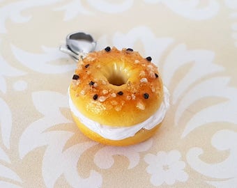Handmade Bagel with Cream Cheese Charm - Polymer Clay Food Charm - Miniature Food Jewelry - Bagel Jewelry