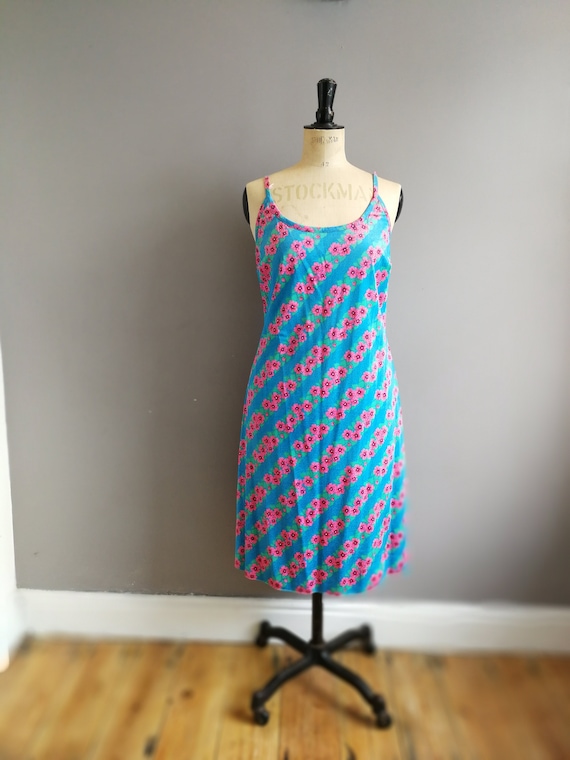 90s strappy sun dress / blue dresspink flowers / 90s hippie summer dress / strappy sun dress / 90s retro summer dress / florals /
