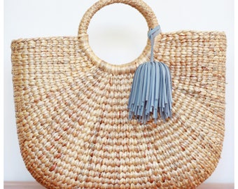 Medium straw bag, straw market tote, picnic basket, straw handbag, market bag, beach bag (Camryn tote)