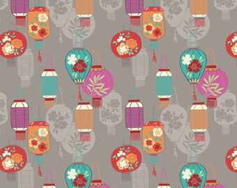 Minshan A120-2 Lanterns on light grey Lewis & Irene Patchwork Quilting Fabric