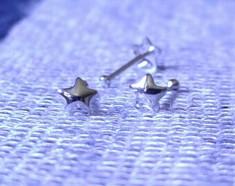 SAVE 50% CODE: '50FIRSTORDER' | 925 Solid Sterling Silver ~STAR~ Nose Stud (Available in Singles & Pairs)