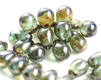 5x7mm Picasso Drops, Green teardrop beads, czech glass, green rustic teardrops - 30pc - 2002