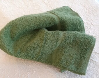 100% COTTON GREEN TERRY CLOTH KITCHEN TOWEL.