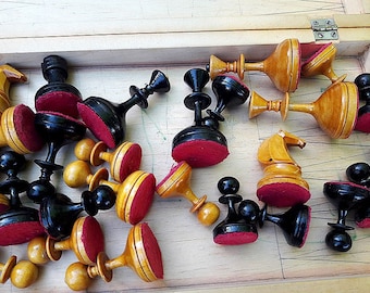 Retro USSR 1960 made chess set / wooden 60s soviet chess / old russian vintage chess game