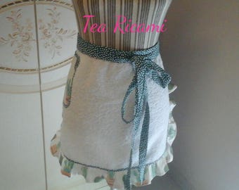 Half white Terry apron with fantasy of cactus in green