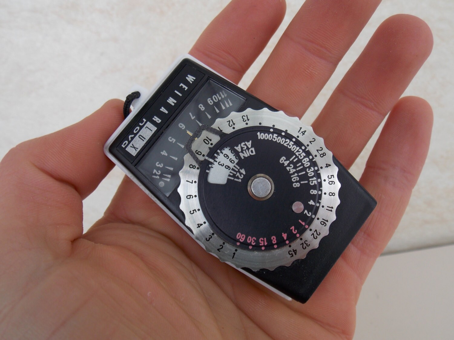 Vintage German GDR Analog Light Meter Weimar Lux Nova Good