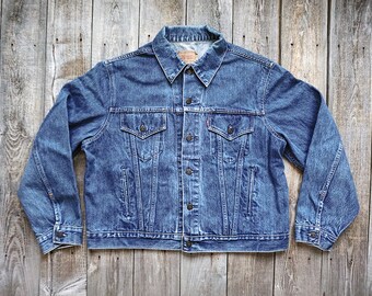 Vintage Levis Denim Jean Jacket - Trucker Style 70506 - Medium Dark Wash - Made in USA - Tag Size Men's 50