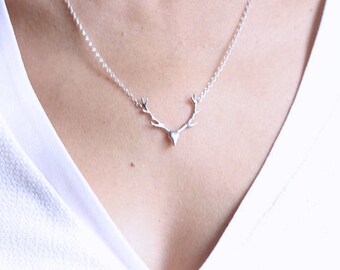 Silver Deer Antler necklace, Silver reindeer necklace. Sterling silver chain. deer antler jewelry.