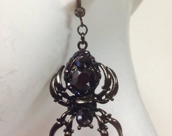 Itsy bitsy spider earrings