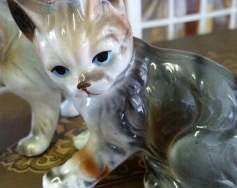 Pair of Blue Eyed China Kittens