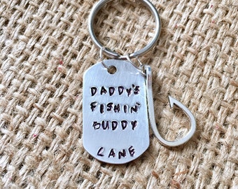 Custom Dad Keychain, Daddy's Fishing Buddy, Custom Fish Keychain, Father's Day Keychain, Fisherman Keychain, Personalized Gift,Father's Day