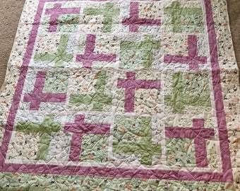 Topiary Tile Knomes quilt