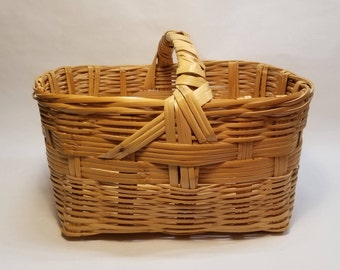 VTG Bamboo & Wicker Magazine Basket with Low-Profile Handle