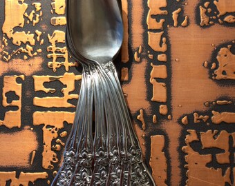 lot 69.6 TEASPOONS "Rogers and Son"(orfevre canadien)...