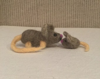 Needle Felt Mouse & Baby - Felt Mice - Rat - Mothers Day Gift - Mouse Ornament - Kawaii - Mouse Figurine - Felt Animals - Cute