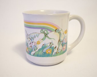 Vintage 1982 Fantasy Series Unicorn Rainbow White Ceramic Mug (#4905, Wallace Berrie & Company, Inc., Great Condition)