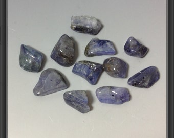 Tanzanite 11 beads- 14 to 17mm long
