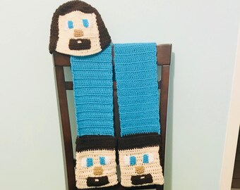 Crochet Minecraft Hat and Scarf, Handmade beanie and scarf, photo prop.