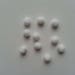 lot de 10 petits pompons de couleur blanc 8mm