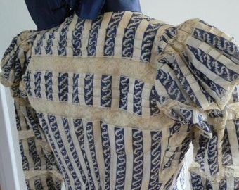 Bodice around 1900, blue and white stripes