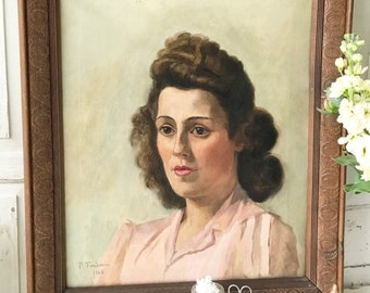A beautiful 1940's French oil painting of a portrait of a lady