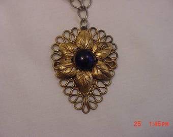 Vintage Filigree Gold Tone Metal Necklace With Flower Pendant 18 - 411