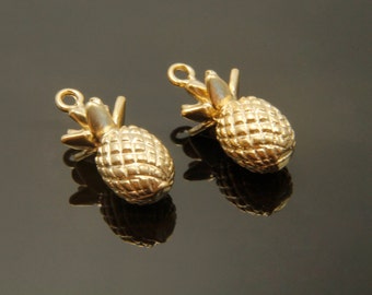 2 pieces, MARKDOWN, Pineapple charm, M7-G1, 16x8mm, Matte gold plated brass, Pineapple pendant